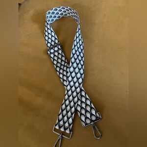 Scallop print guitar strap crossbody purse strap